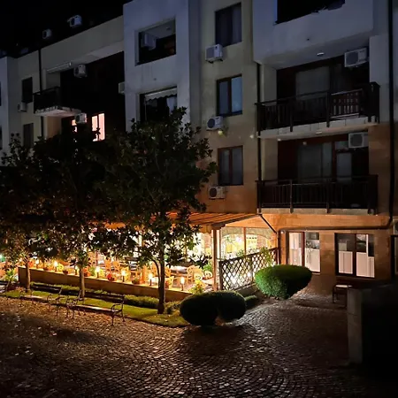 Apartment Garden Of Eden - *