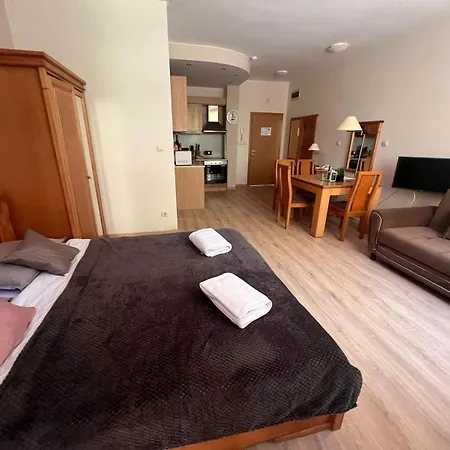 Garden Of Eden - Apartment